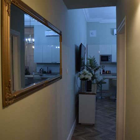 Pj Apartment Budapest Luaran gambar