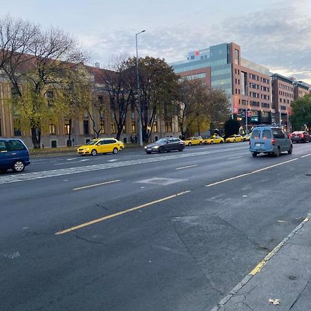 Pj Apartment Budapest Luaran gambar