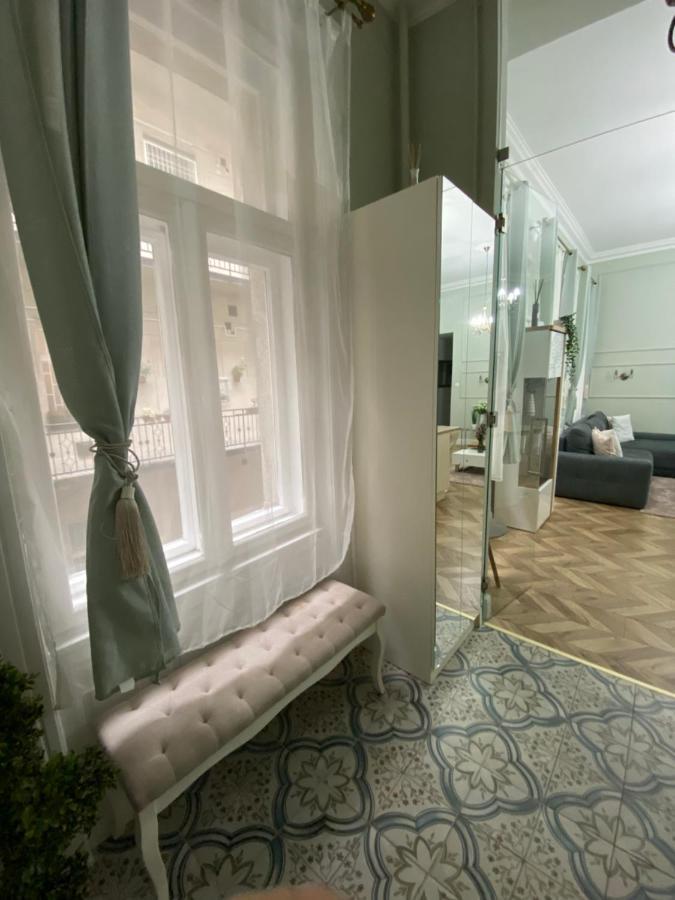 Pj Apartment Budapest Luaran gambar